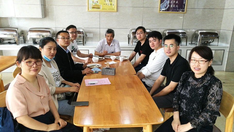 beat365平台官方网站通信工程专业安徽省高水平教学团队举行午餐会