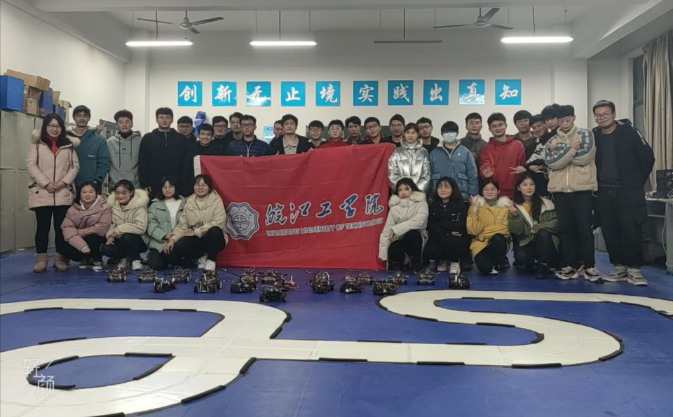 beat365平台官方网站第十届智能汽车校内赛顺利完成