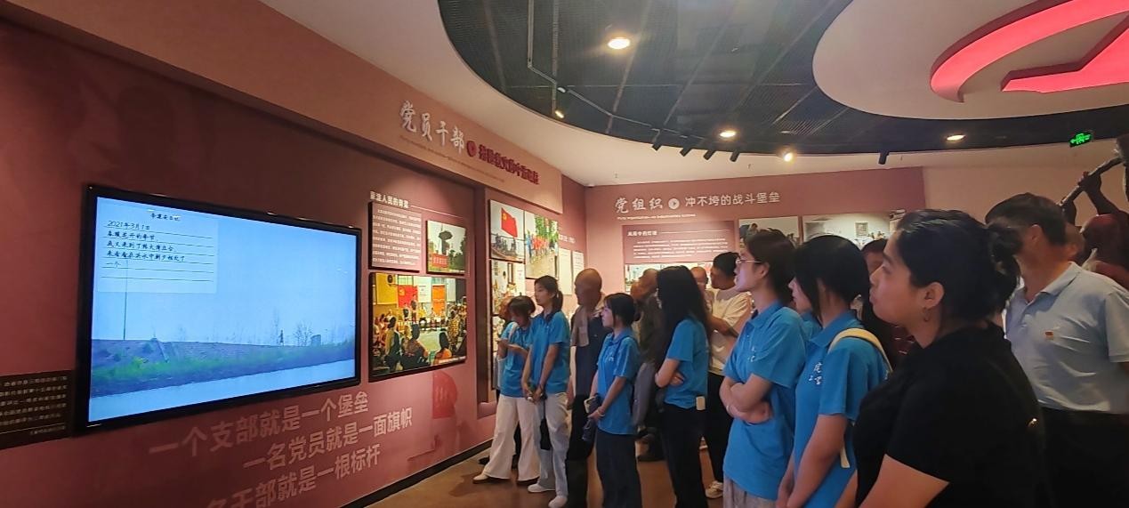 beat365平台官方网站师生深入安徽阜南，开展社会实践活动