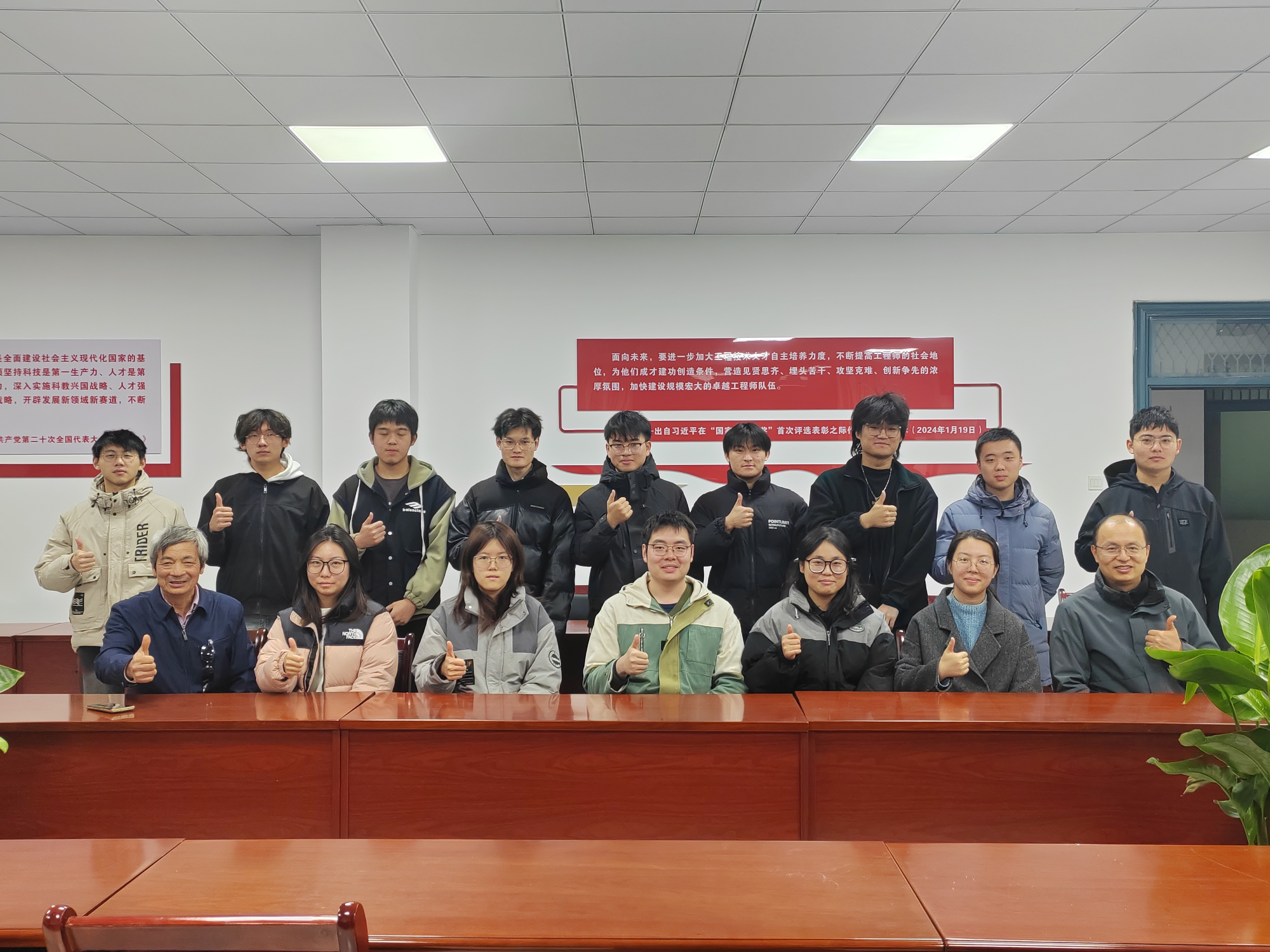专创融合、团队培养，提高学生走向社会的胜任力——beat365平台官方网站创新与产业工程师学院交流会纪实
